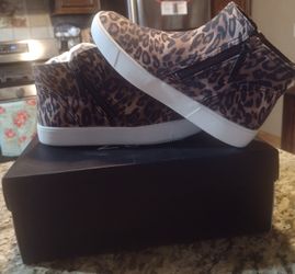 Naturalizer Women's Miranda Zip Up Boots  59 North Houston TX 77016