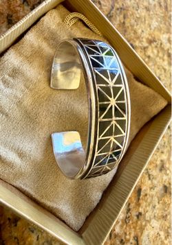 Vintage Zuni Sterling Silver Black Onyx Channel Inlay Cuff Bracelet 25g Signed