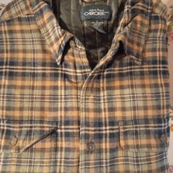 Very Thick, Lined Shirt Jacket. Mens Size: L PreOwned But  Like New.