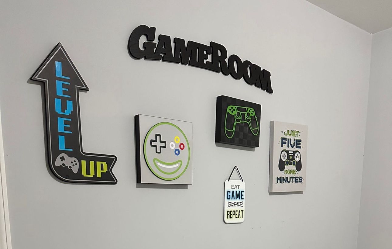 Game room wall arts