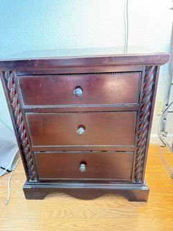 Bedroom Set - Dark Wood