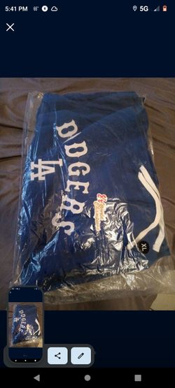 New Dodgers Sweater 8 Times Champion 🏆 From Stadium