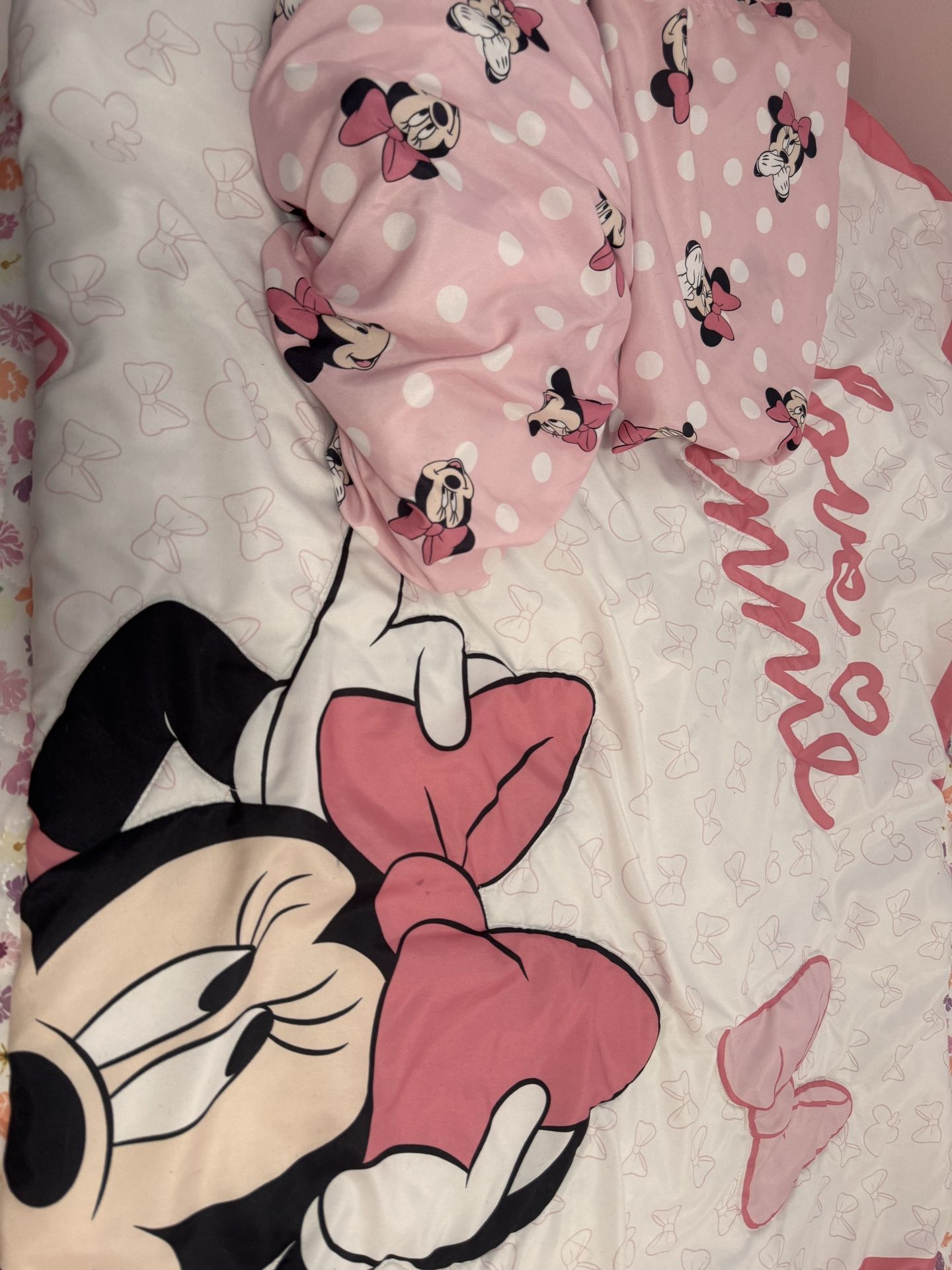 Minnie Crib/toddler Bed Sheet And Blanket