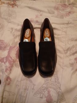 Franco Sarto brand new dress shoes size 6