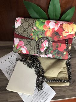 Gucci Bloom Pouch / Bag Brand New In Box For Women