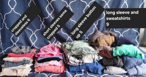 40+ lot of young women's small clothes