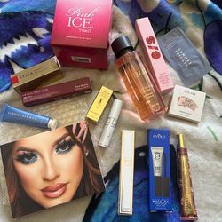 MIX BUNDLE OF MAKEUP AND PERFUME🔥