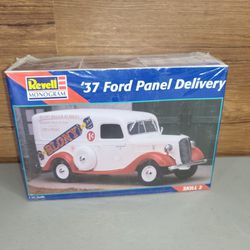REVELL 85-7(contact info removed) FORD PANEL DELIVERY TRUCK VAN KIT 1/25 Model Car Mountain FS