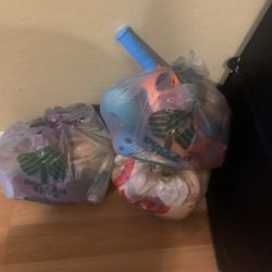 Free Toys And Girls Clothe