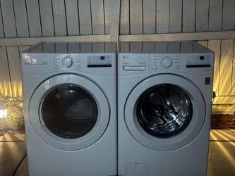 Free Delivery - Front Load Washer & Dryer
