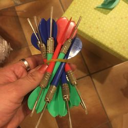 Darts (12)