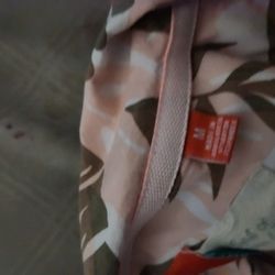 Mens pink Hawaiian Shirt