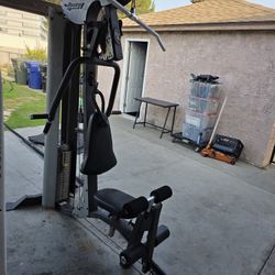 HOIST V4 200 Pounds  Exercise Fitness Workout Home Gym Weight Machine 