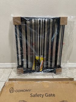 Comomy 80” Extra Wide Baby Gate