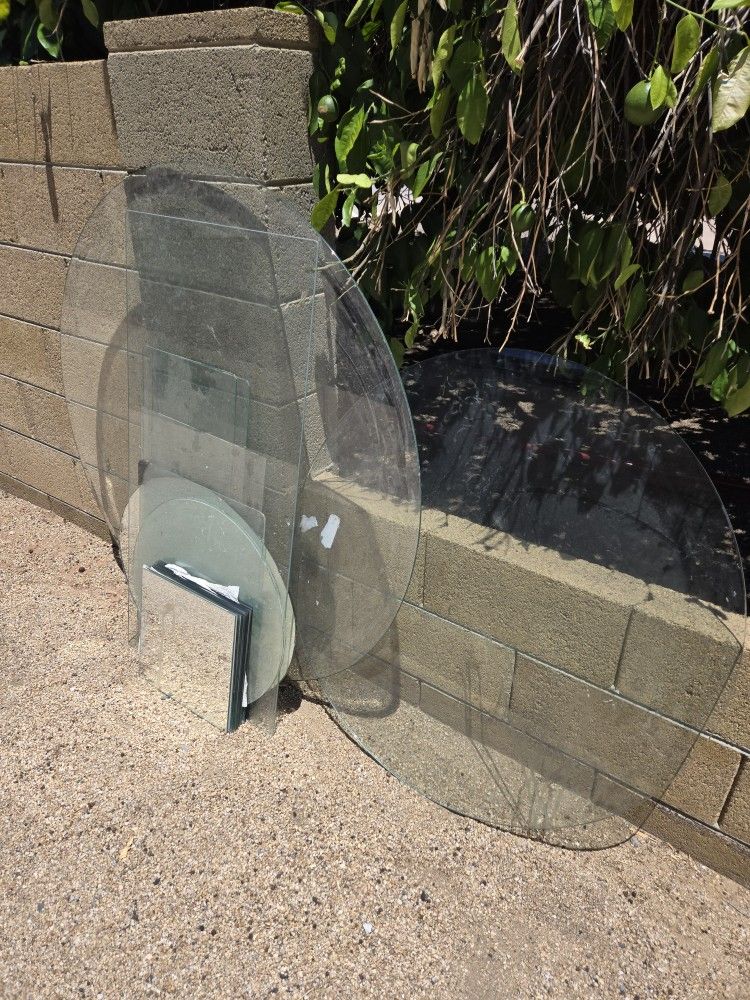 Free Glass