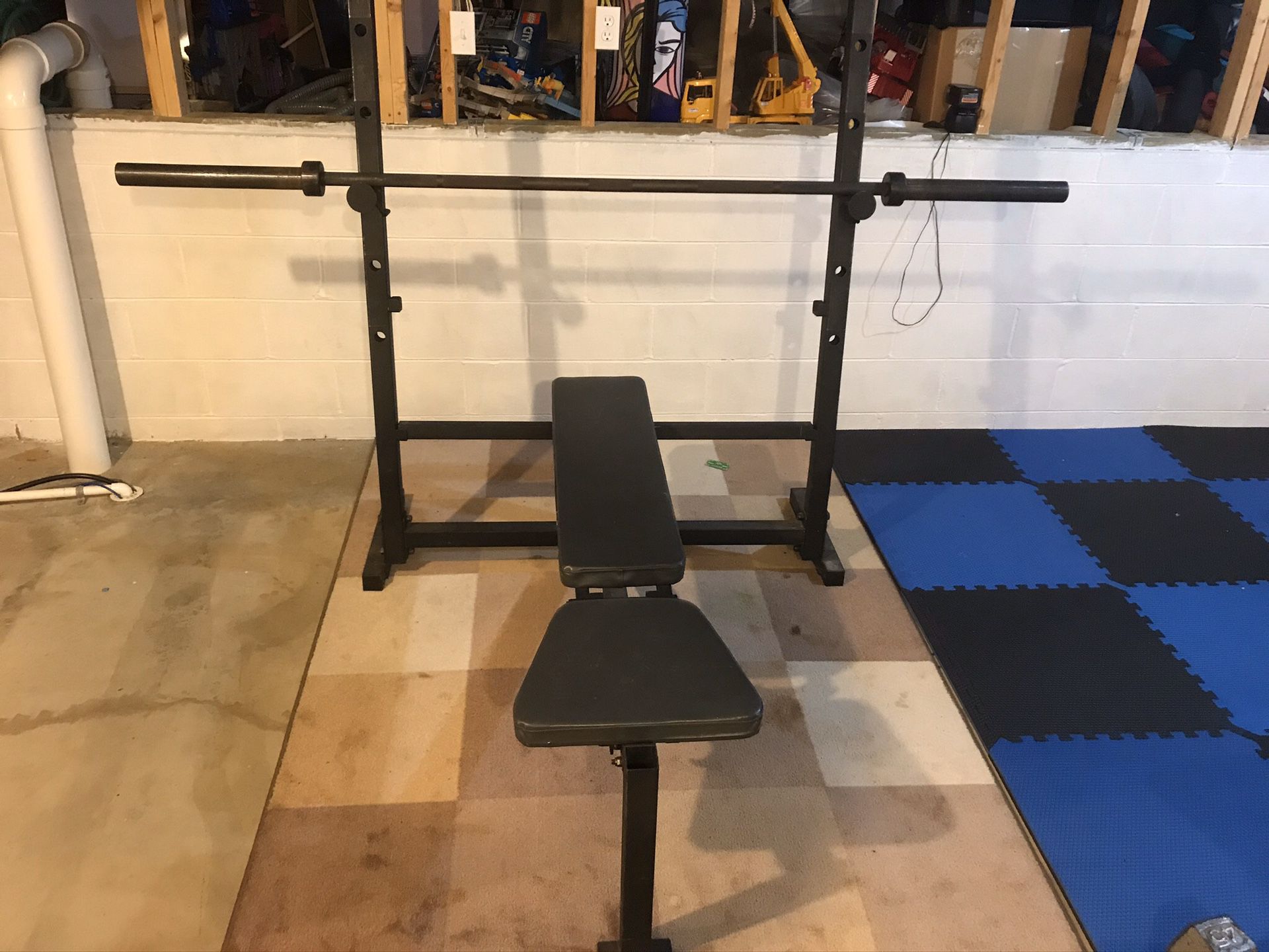 Weight Bench + Olympic Bar