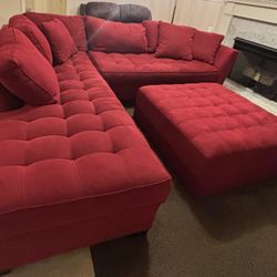 2 Piece sectional With Ottoman 