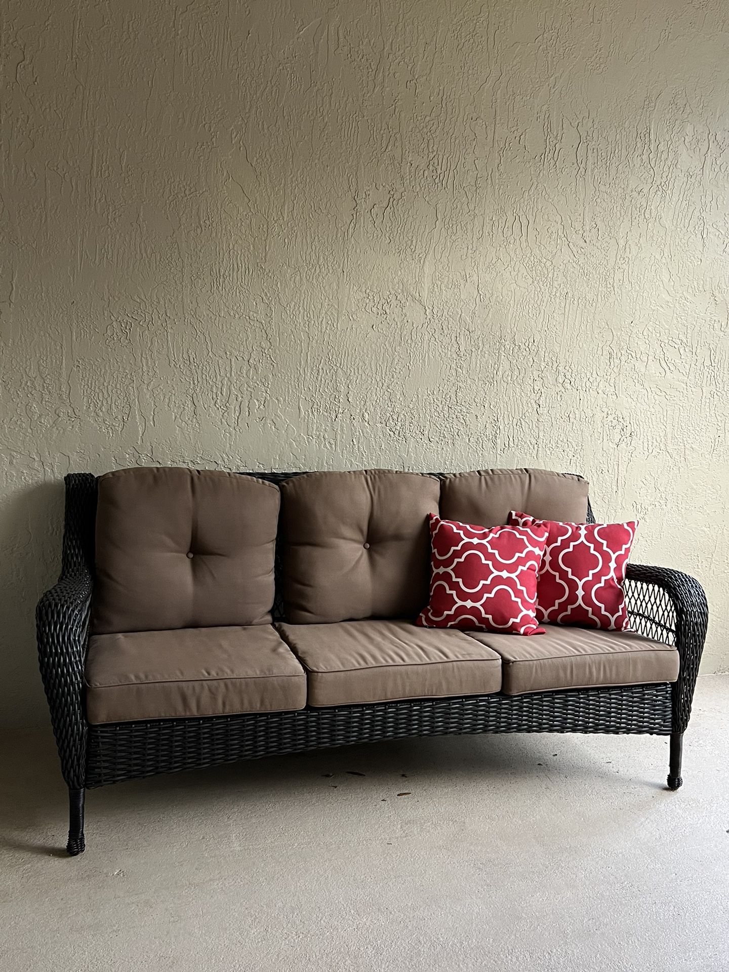 Outdoor Patio Couch Sofa (Wicker Brown)