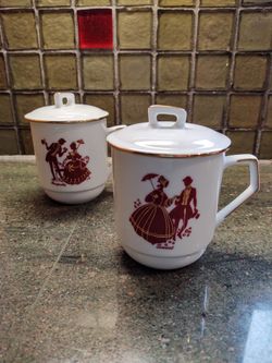 Vintage Porcelain Tea Cups With Lid
