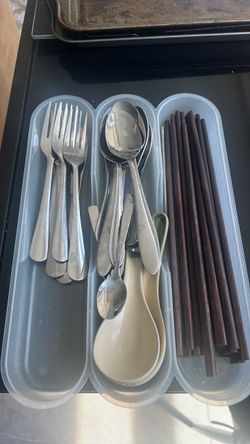 Mixed Flatware and Chopsticks Set