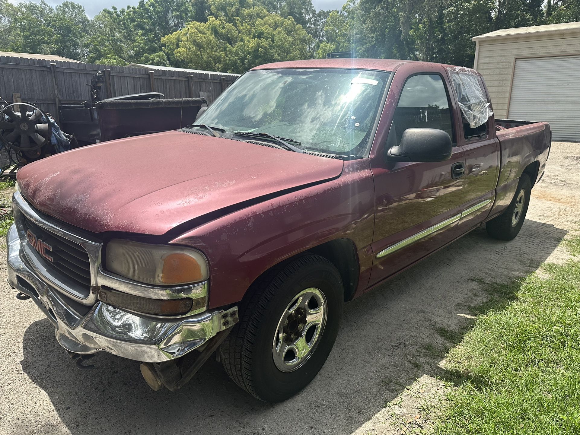 2004 GMC Sierra Parting Out (for Parts)