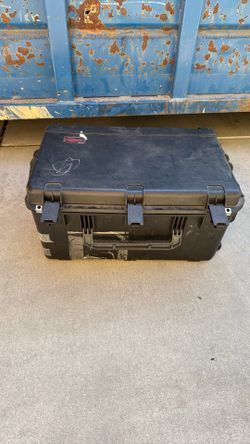 Rollable case