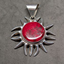 Sterling Silver And Red Jasper Vintage Mexico Red Sun Pendant 
