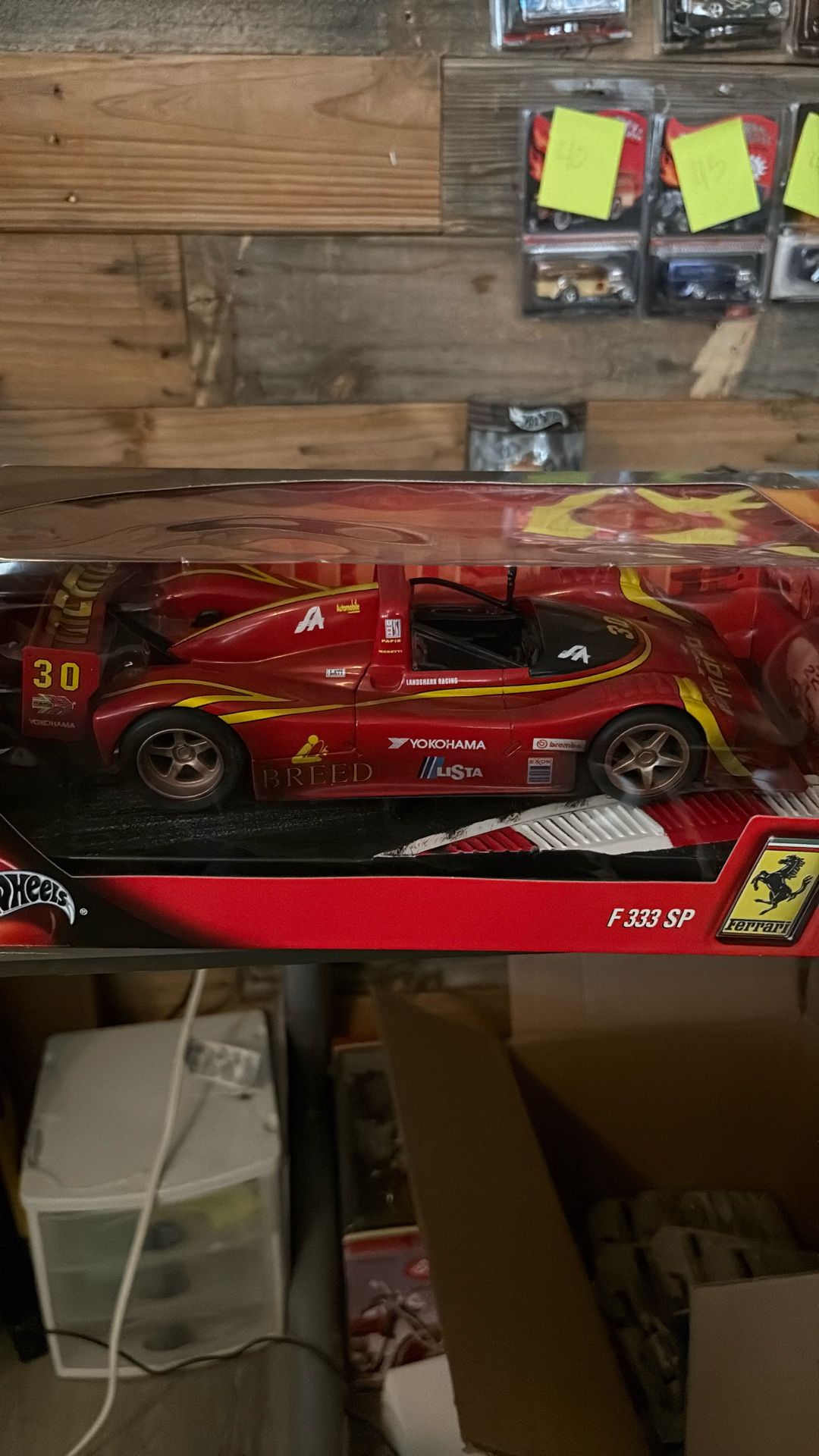 Ferrari F333 SP Yokohama red and yellow toy car #Ferrari #Racing 1:18 Hotwheels rare