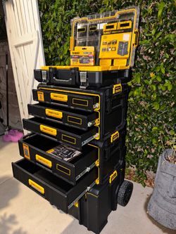 MONSTER TOOLBOX DeWalt 4 piece STACK BRAND NEW TOOLS BOX