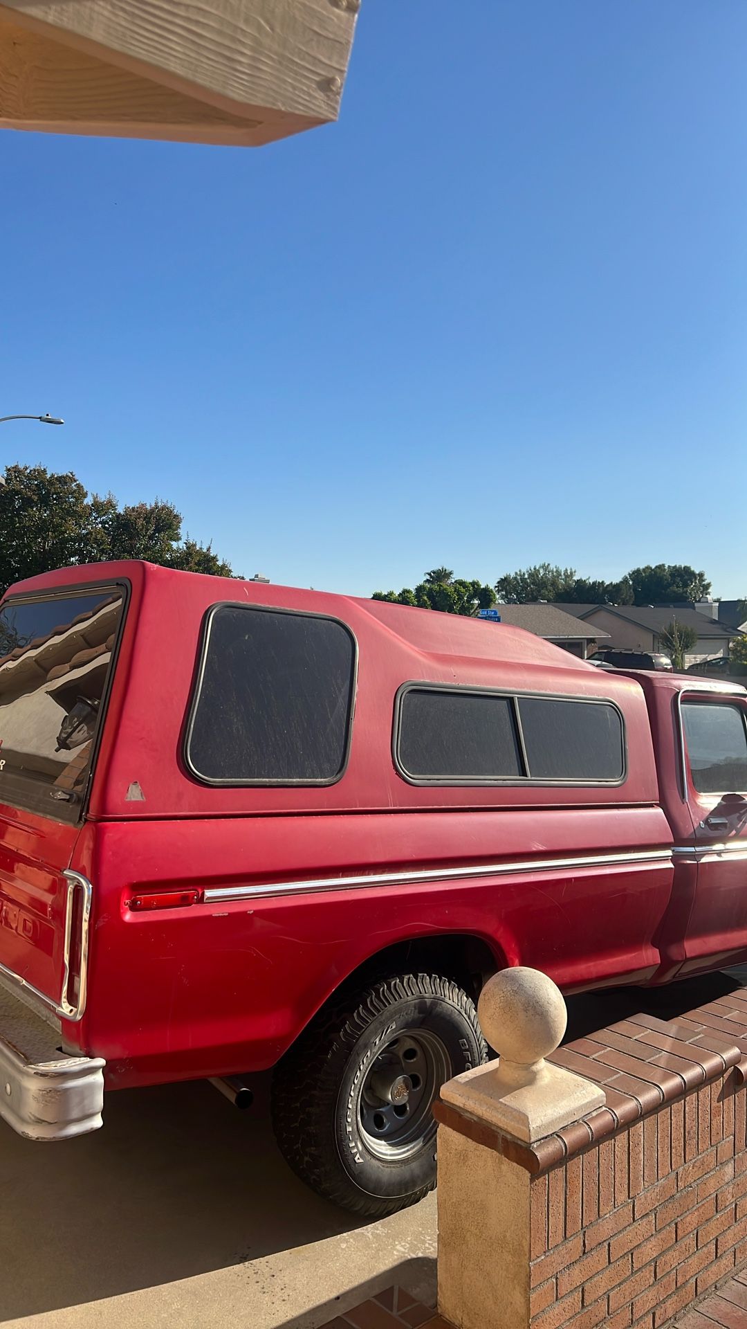 Vintage Leer Camper