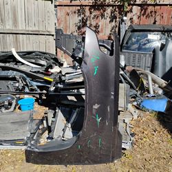 2015-2020 Chevy Tahoe O Suburban Fender LH OEM 