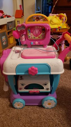 Doc Mcstuffins playset