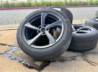 4x 2026 Tesla Model Y Juniper Rims Crossflow 19X9.5 Continental 255/45R19 99%