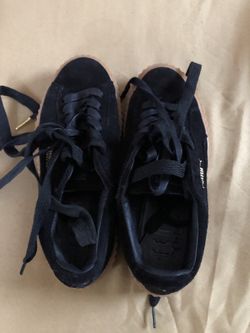 Rihanna pumas size 4.5 in women