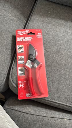 Podadora 3/4 Milwaukee