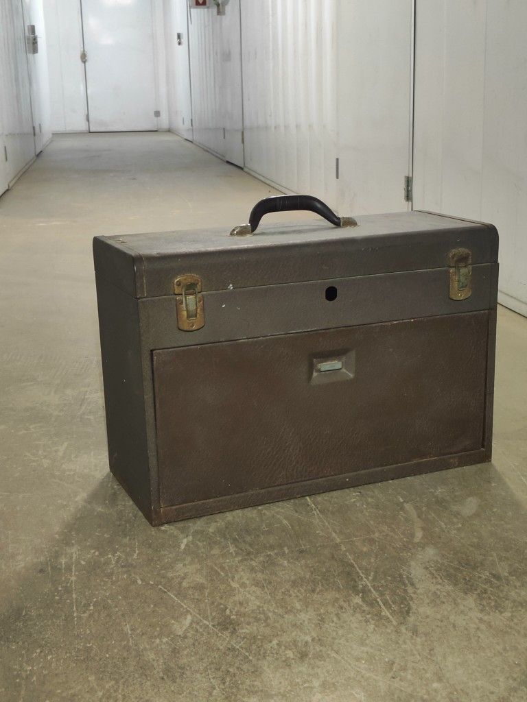 Kennedy Tool Box