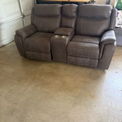 Electric Reclinable Sofa 