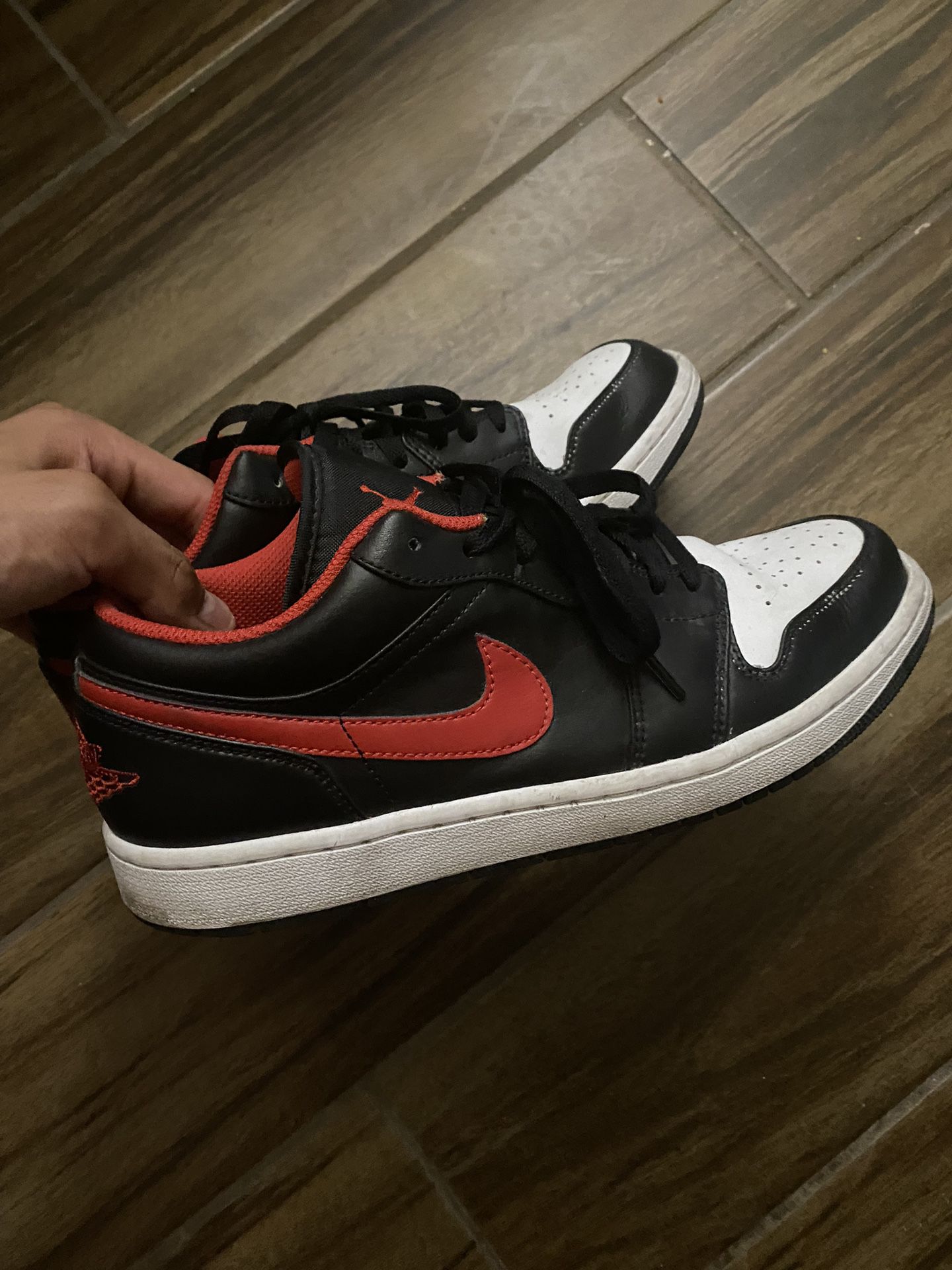 Air Jordan’s Size 10