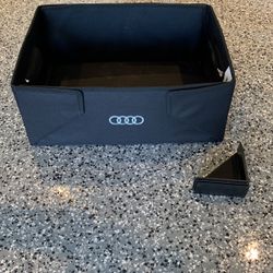Audi cargo box