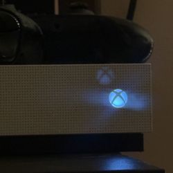 Xbox One S