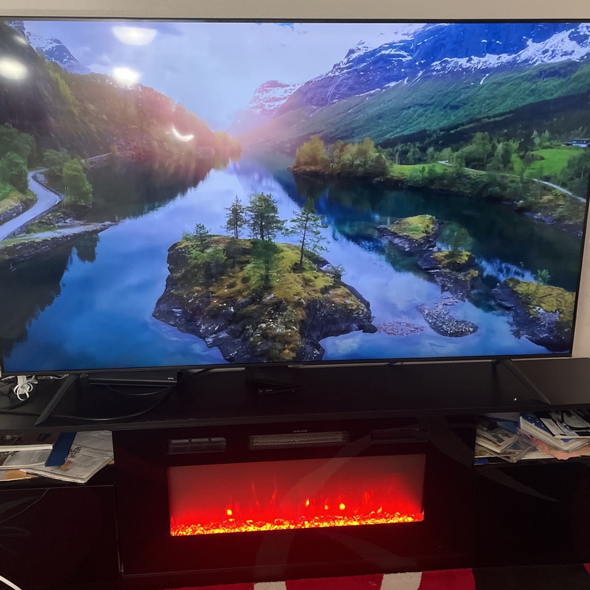 75” Tv  Samsung Smart Tv