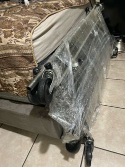 clothing rack