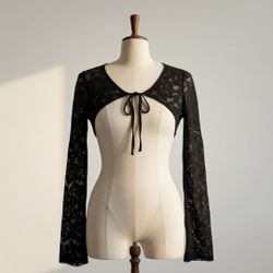 gorgeous thick lace bolero small