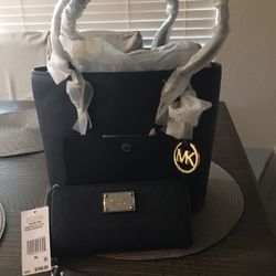 Michael Kors Purse and Wallet 