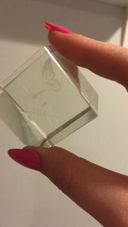 Butterfly glass piece