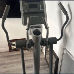 Life Fitness Elliptical