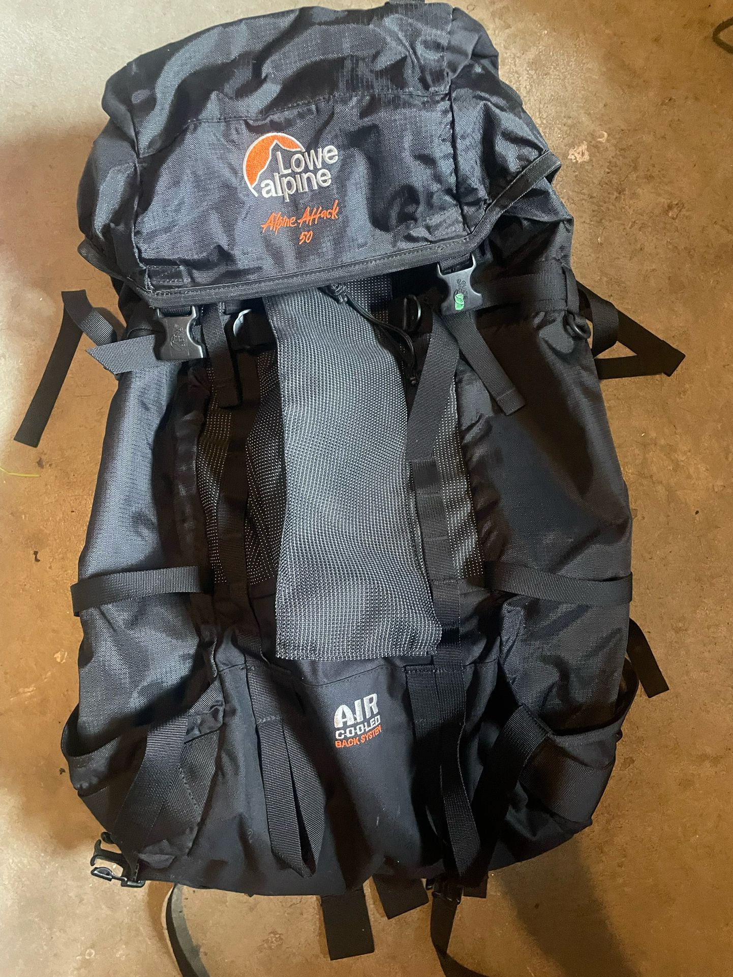 Lowe Alpine Systems Backpacking Backpack 