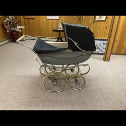 Classic Vintage Royale Baby Carriage .. 