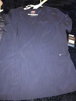Women’s Large Dickies Scrub Top