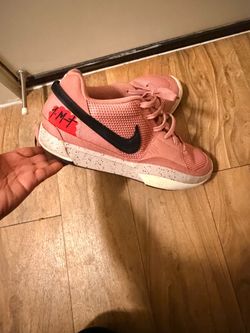 Nike Low-Top Sneakers Pink with Black Swoosh